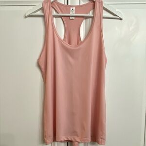Yogalicious Women’s Size Medium Soft Pink Sleeveless Workout Top Yoga Athletic